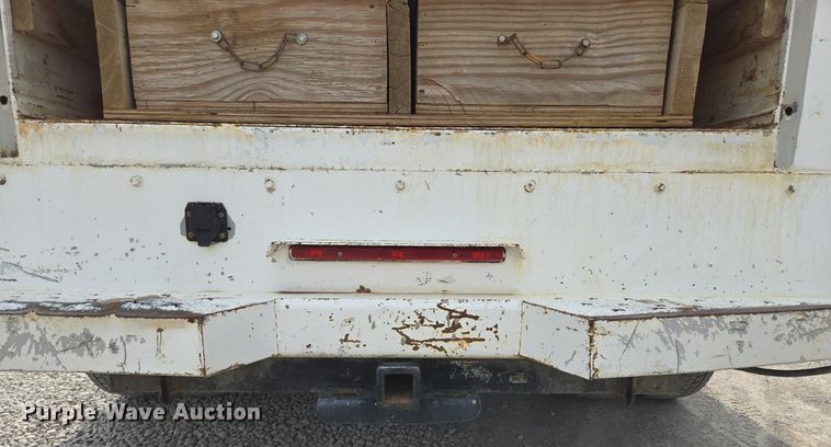 image for item EI8246 2011 Ford  F450 Super Duty XL Crew Cab utility / service truck