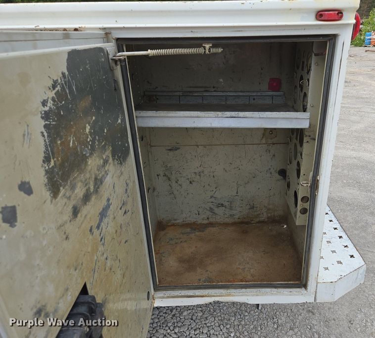 image for item EI8246 2011 Ford  F450 Super Duty XL Crew Cab utility / service truck