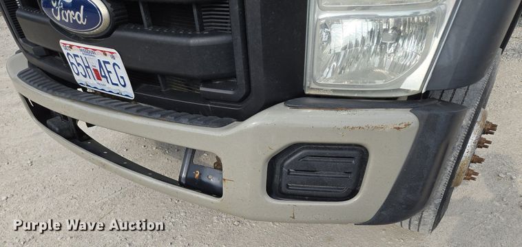 image for item EI8246 2011 Ford  F450 Super Duty XL Crew Cab utility / service truck