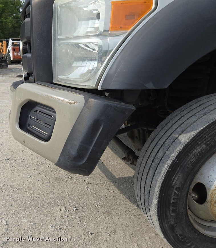 image for item EI8246 2011 Ford  F450 Super Duty XL Crew Cab utility / service truck