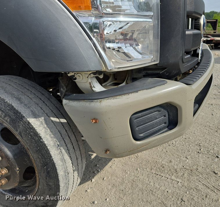 image for item EI8246 2011 Ford  F450 Super Duty XL Crew Cab utility / service truck