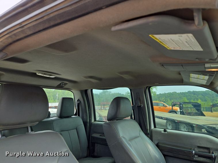 image for item EI8246 2011 Ford  F450 Super Duty XL Crew Cab utility / service truck