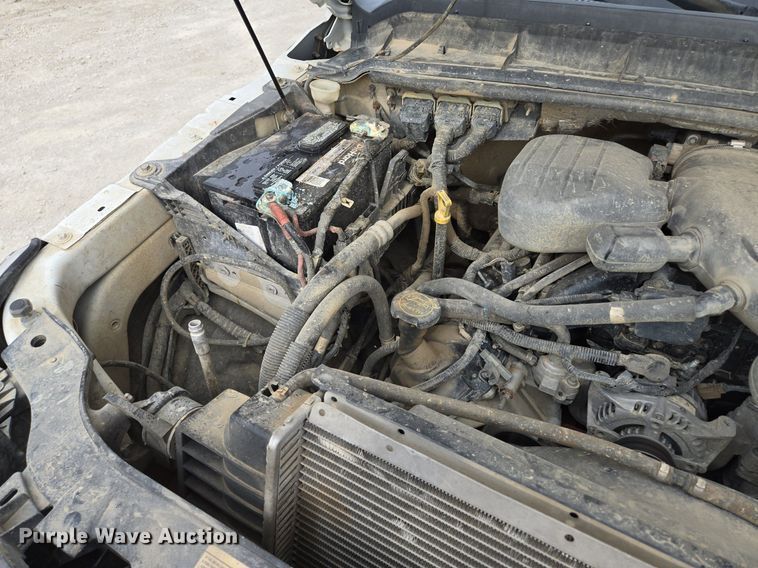 image for item EI8246 2011 Ford  F450 Super Duty XL Crew Cab utility / service truck