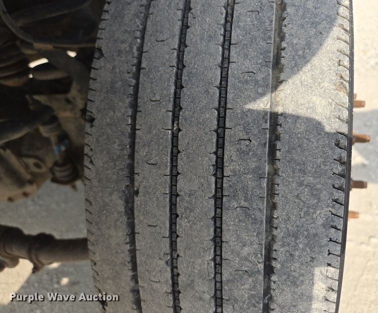 image for item EI8246 2011 Ford  F450 Super Duty XL Crew Cab utility / service truck