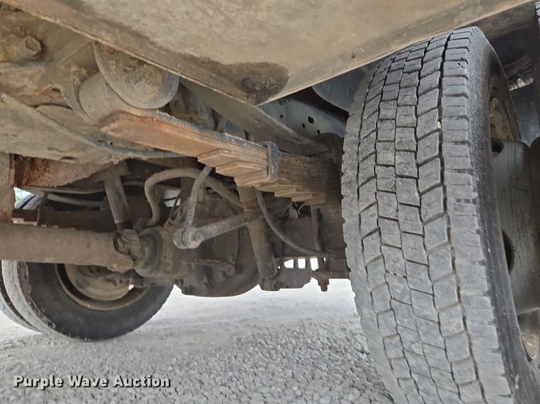 image for item EI8246 2011 Ford  F450 Super Duty XL Crew Cab utility / service truck