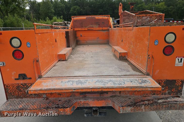 image for item EI8253 2013 Dodge  Ram 5500HD Crew Cab utility / service truck