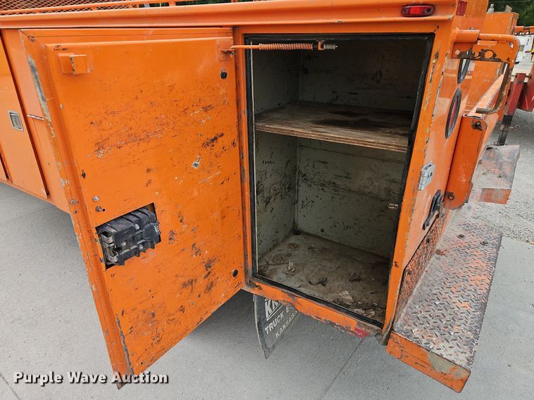 image for item EI8253 2013 Dodge  Ram 5500HD Crew Cab utility / service truck