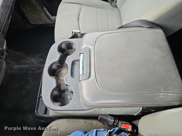 image for item EI8253 2013 Dodge  Ram 5500HD Crew Cab utility / service truck