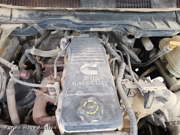 image for item EI8253 2013 Dodge  Ram 5500HD Crew Cab utility / service truck