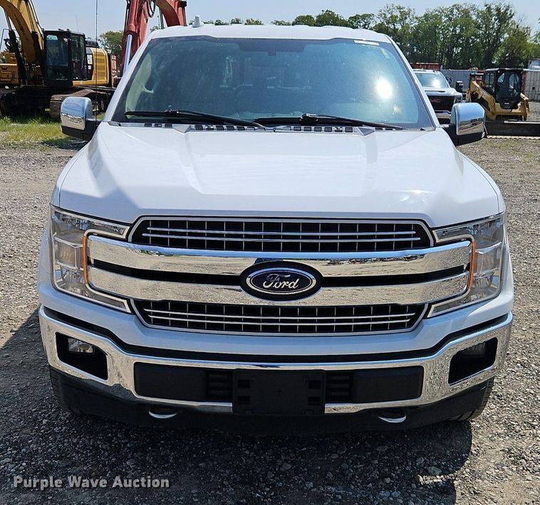 image for item EI8257 2018 Ford F150 Lariat SuperCrew pickup truck