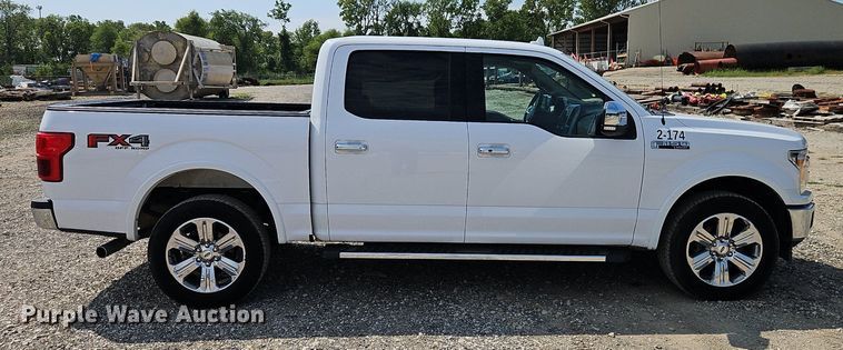 image for item EI8257 2018 Ford F150 Lariat SuperCrew pickup truck