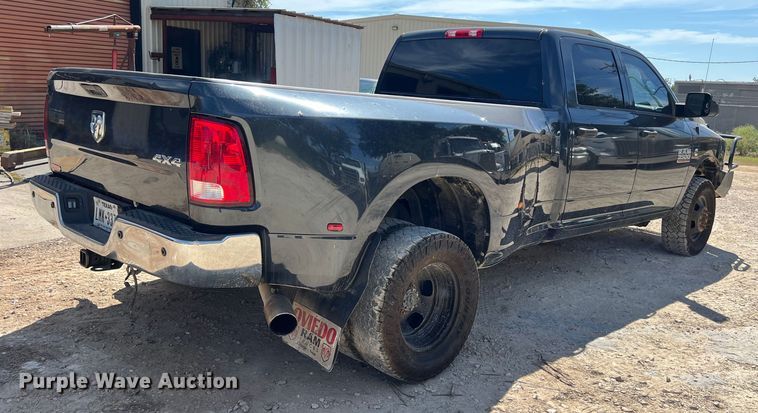 image for item EJ2934 2018 Dodge Ram 3500 Crew Cab pickup truck