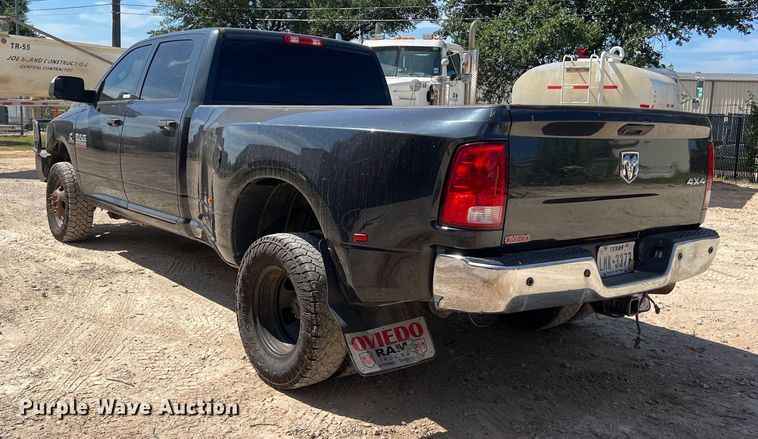 image for item EJ2934 2018 Dodge Ram 3500 Crew Cab pickup truck