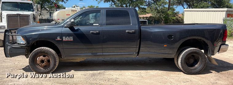 image for item EJ2934 2018 Dodge Ram 3500 Crew Cab pickup truck