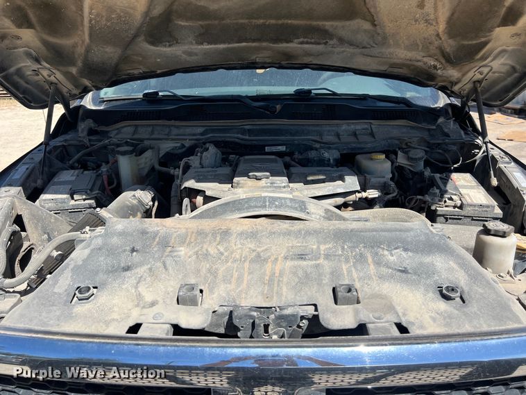 image for item EJ2934 2018 Dodge Ram 3500 Crew Cab pickup truck