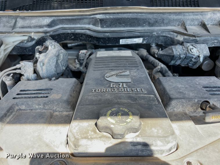 image for item EJ2934 2018 Dodge Ram 3500 Crew Cab pickup truck