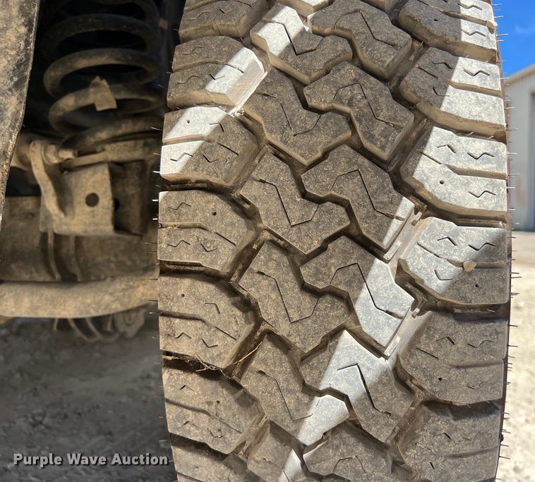 image for item EJ2934 2018 Dodge Ram 3500 Crew Cab pickup truck