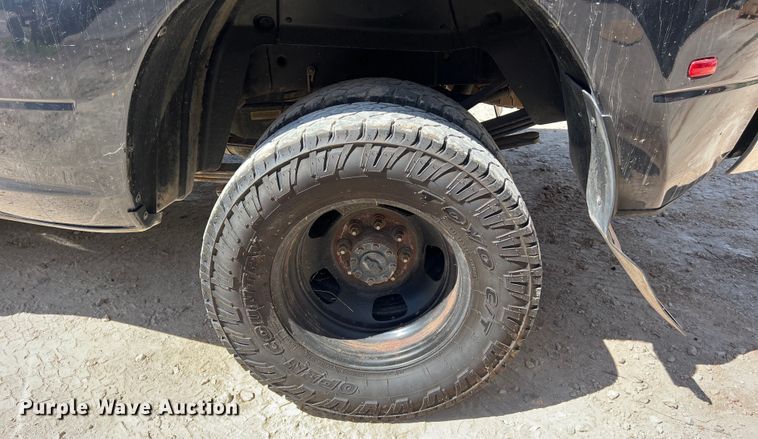 image for item EJ2934 2018 Dodge Ram 3500 Crew Cab pickup truck