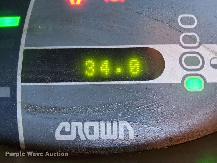 image for item EJ2943 Crown C-5 forklift