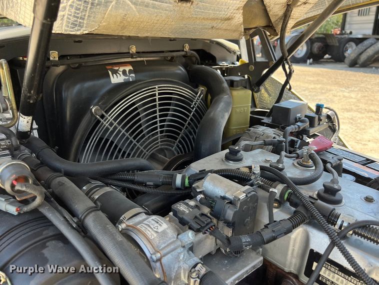 image for item EJ2943 Crown C-5 forklift