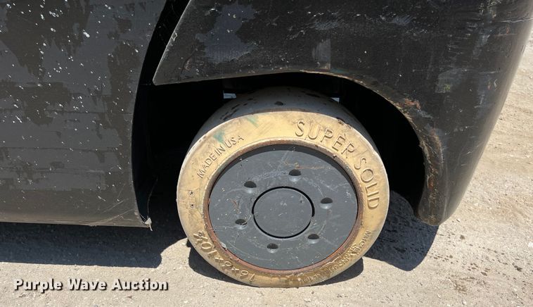 image for item EJ2943 Crown C-5 forklift