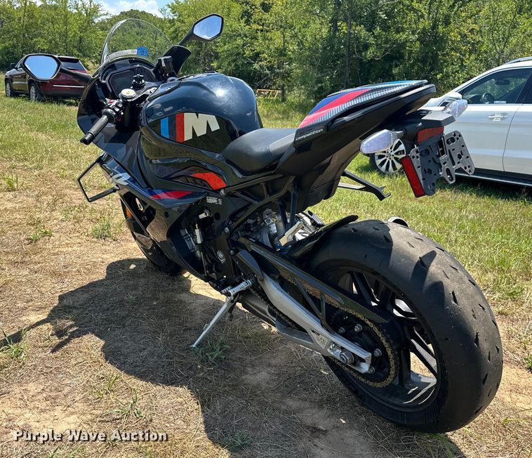 image for item EJ4447 2024 BMW M1000 motorcycle