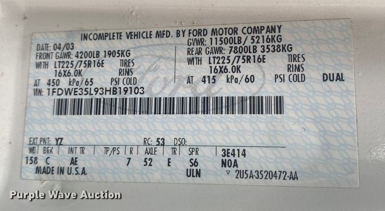 image for item EJ7136 2003 Ford E350 Super Duty  delivery truck