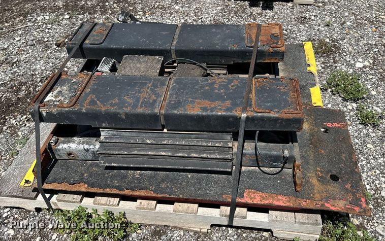 image for item EJ7155 Rotary Lift SM123-20 four post car lift