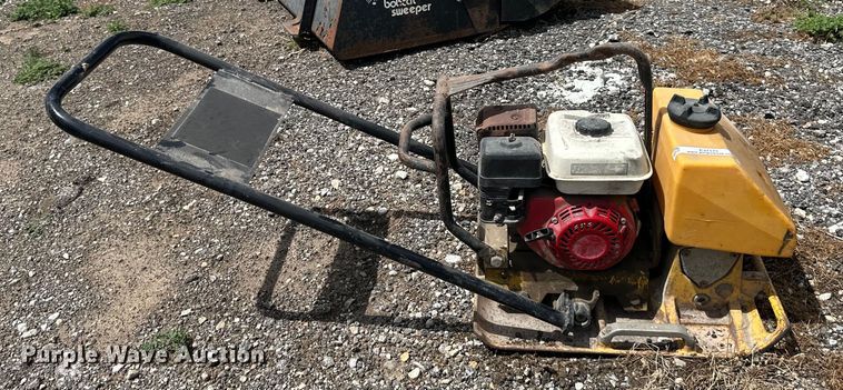 image for item EJ7171 Wacker plate compactor