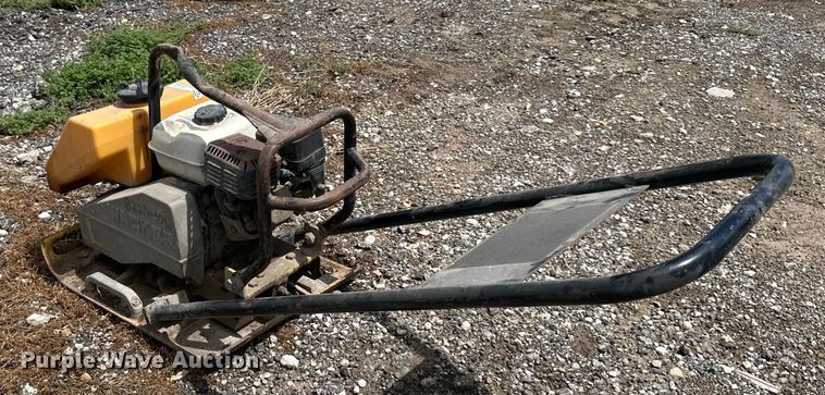 image for item EJ7171 Wacker plate compactor