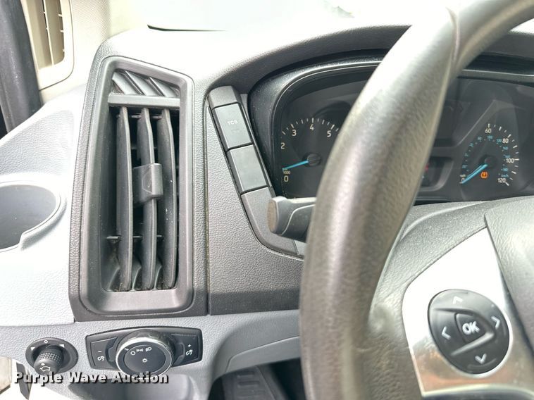 image for item EJ7181 2015 Ford  Transit 250 van