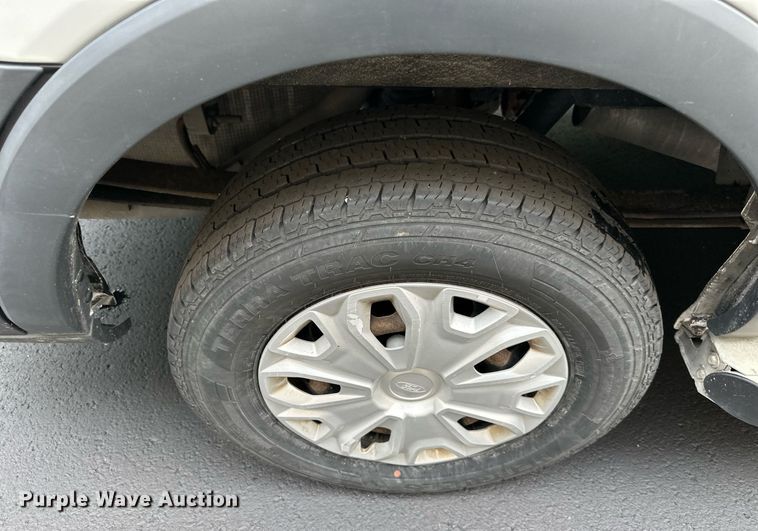 image for item EJ7181 2015 Ford  Transit 250 van