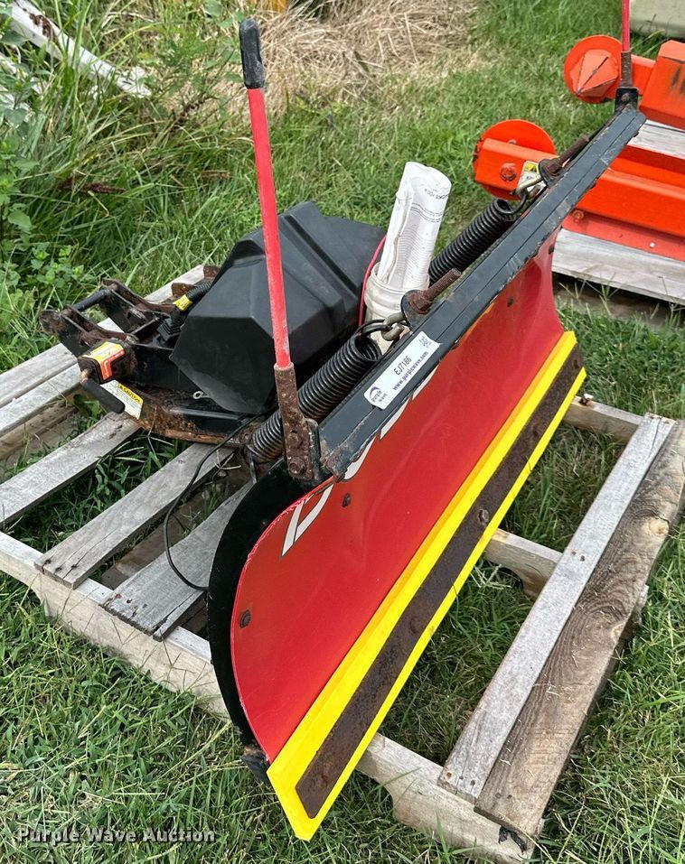 image for item EJ7186 Boss snow plow