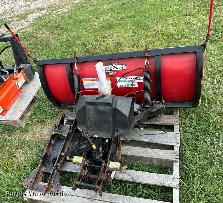 image for item EJ7186 Boss snow plow