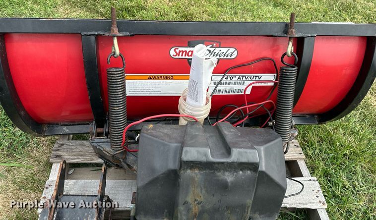 image for item EJ7186 Boss snow plow