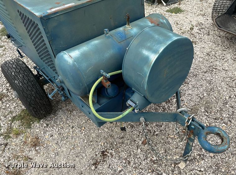 image for item EJ7188 air compressor