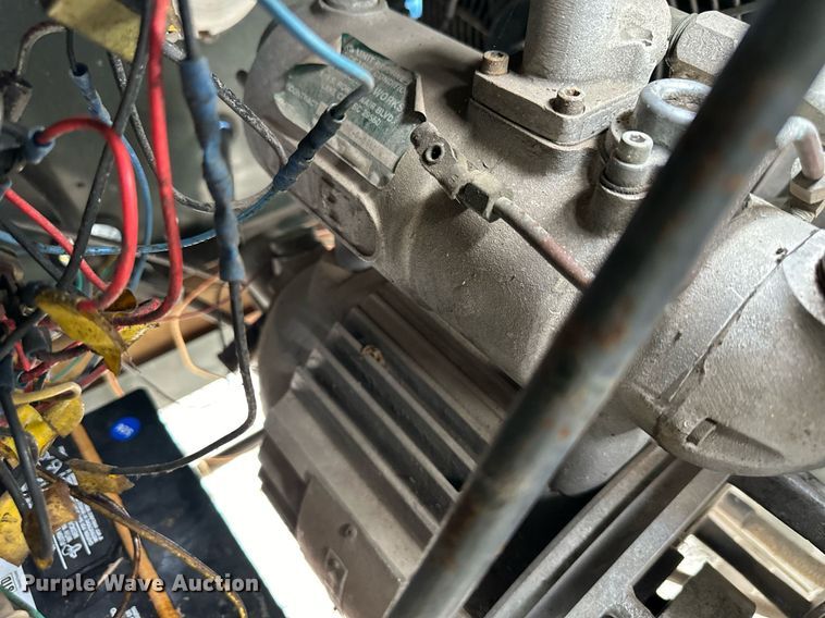 image for item EJ7188 air compressor