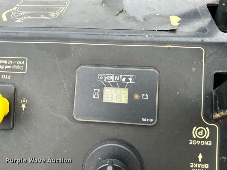 image for item EJ7189 Exmark VT24KAS524 ZTR lawn mower