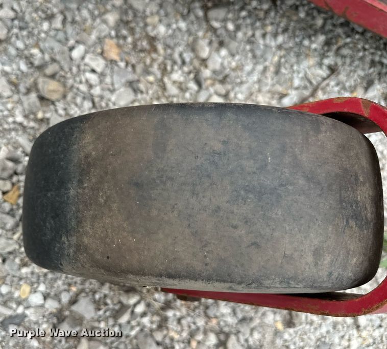 image for item EJ7189 Exmark VT24KAS524 ZTR lawn mower