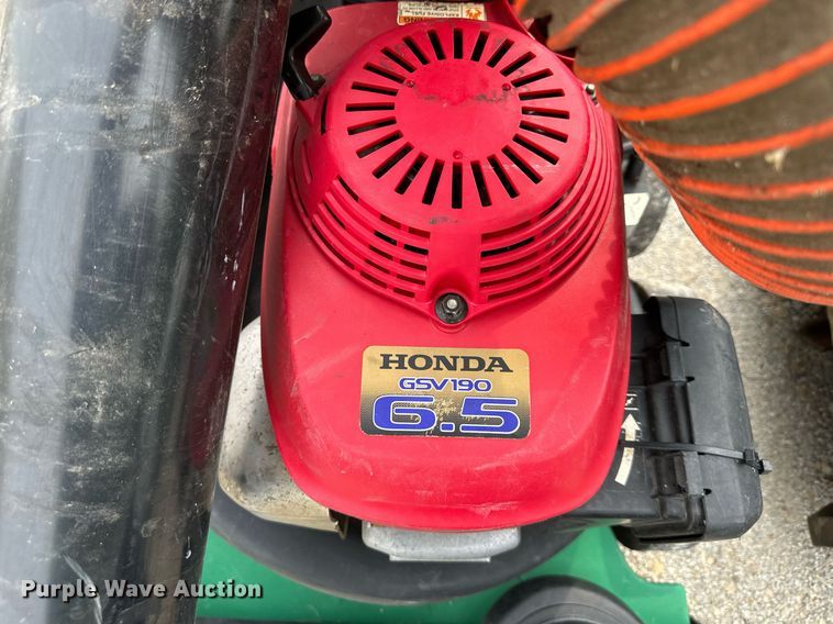 image for item EJ7192 (2) Billy Goat leaf vaccums 