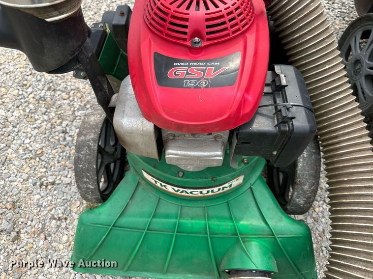 image for item EJ7192 (2) Billy Goat leaf vaccums 