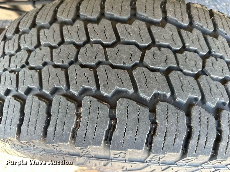 image for item EJ7207 2016 GMC Sierra 1500 pickup truck