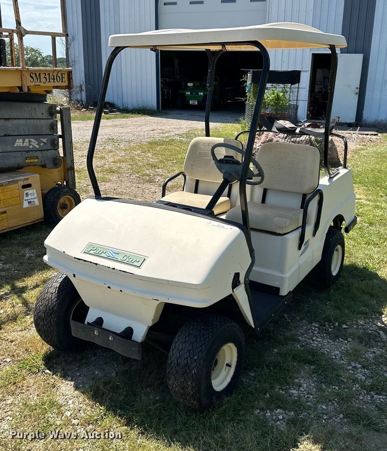 image for item EJ7209 Par Car  golf cart