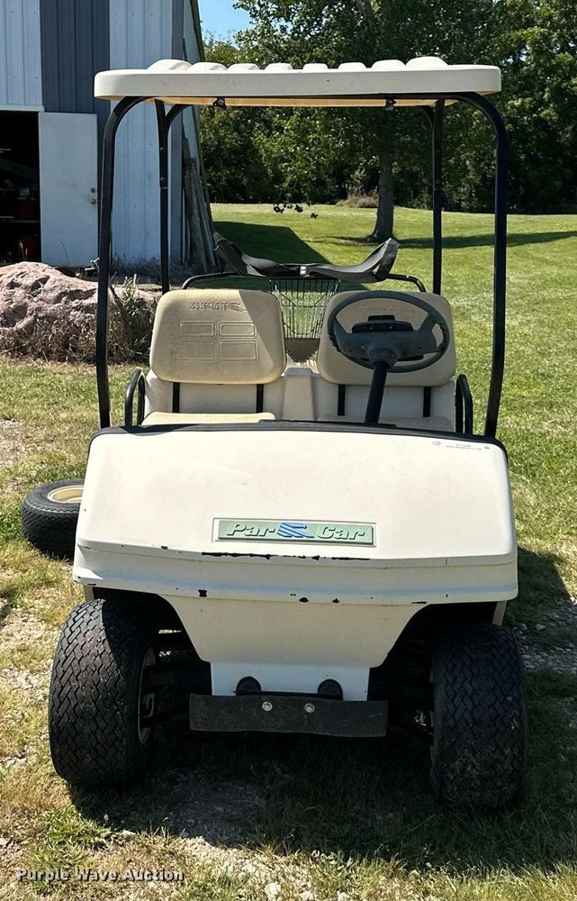 image for item EJ7209 Par Car  golf cart