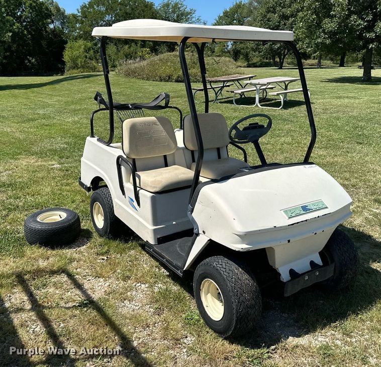 image for item EJ7209 Par Car  golf cart