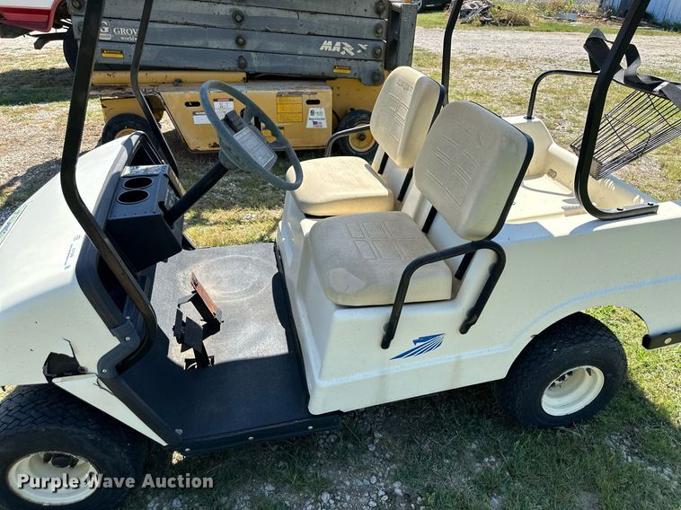 image for item EJ7209 Par Car  golf cart