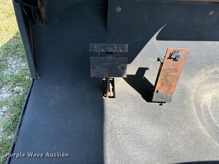 image for item EJ7209 Par Car  golf cart