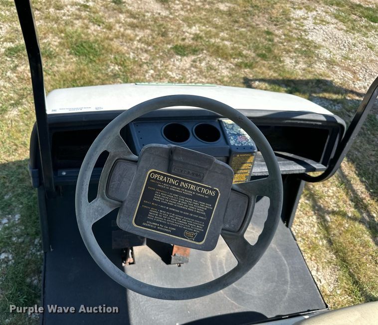 image for item EJ7209 Par Car  golf cart