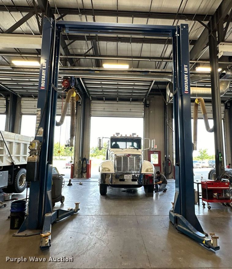 image for item EJ7219 Rotary SP018N310 two post automotive lift