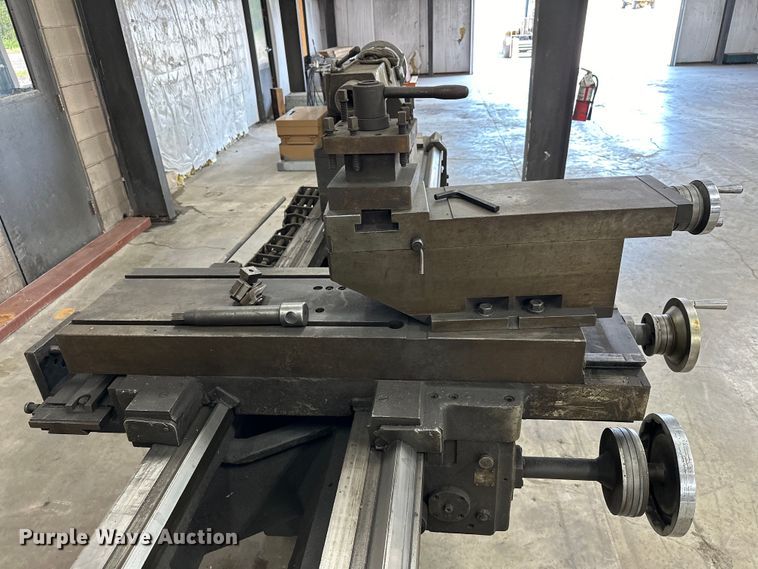 image for item EJ8838 1979 Edelstaal  SNA1000x3000 gap bed lathe 